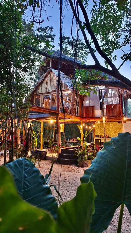 Nuscaa Boutique Tree House & Spa Hotel Puerto Morelos Kültér fotó