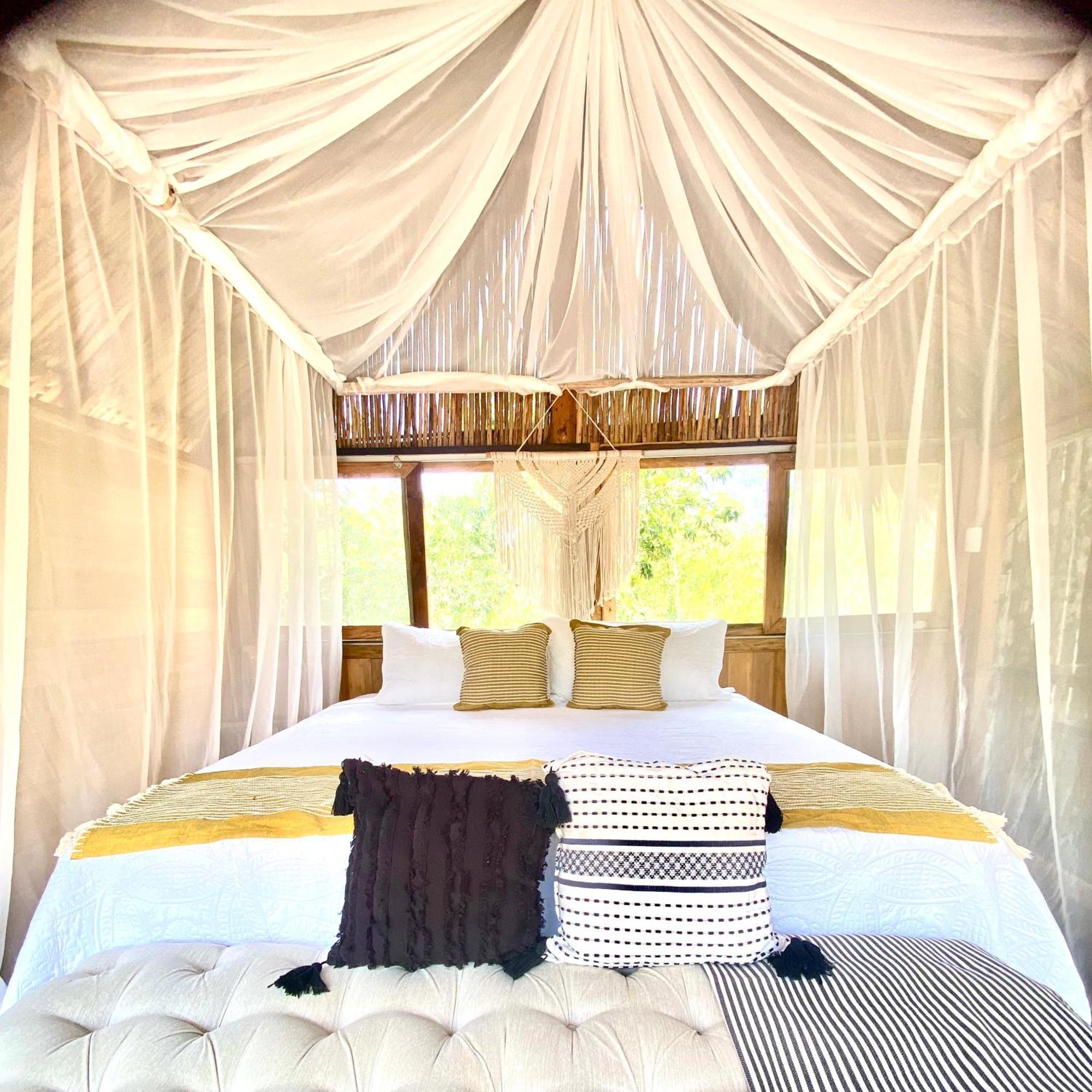 Nuscaa Boutique Tree House & Spa Hotel Puerto Morelos Kültér fotó